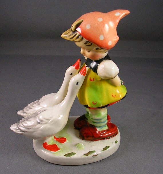 Goose Girl Figurine Made in Japan 1940's Hummel Look a