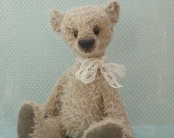 Artist bear PATTERN, teddybear pattern