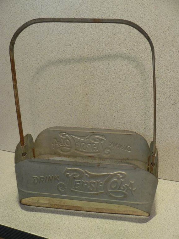 Vintage Metal Pepsi 6Pack Bottle Holder Carrier or Caddie