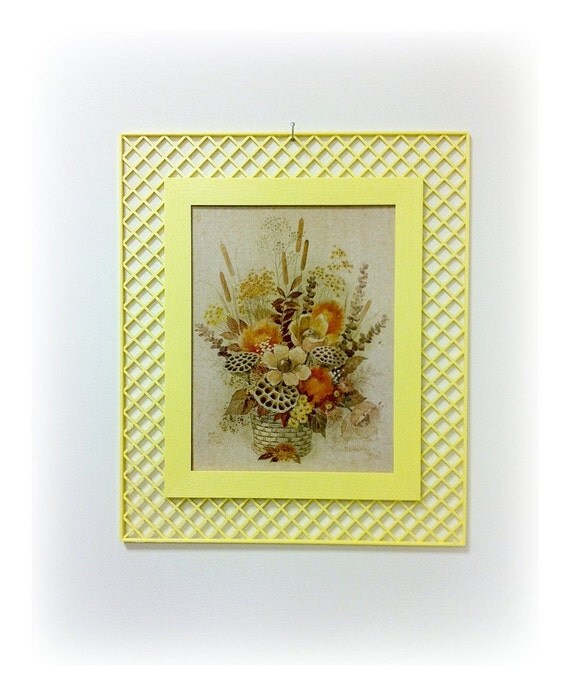 Vintage Plastic Lattice Picture Frame and Art Print