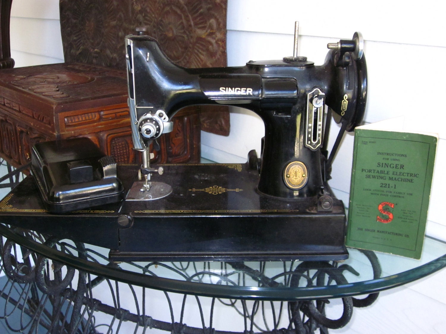 1955 Singer Featherweight Sewing Machine