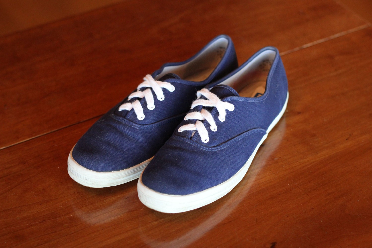 Vintage Navy Blue Canvas Keds women's size 8.5