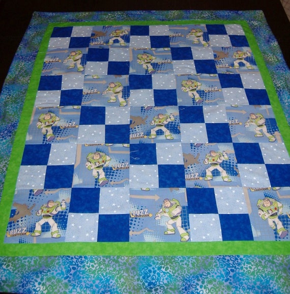 Toddler quilt Toy Story's star Buzz Lightyear by AStitchinTime72