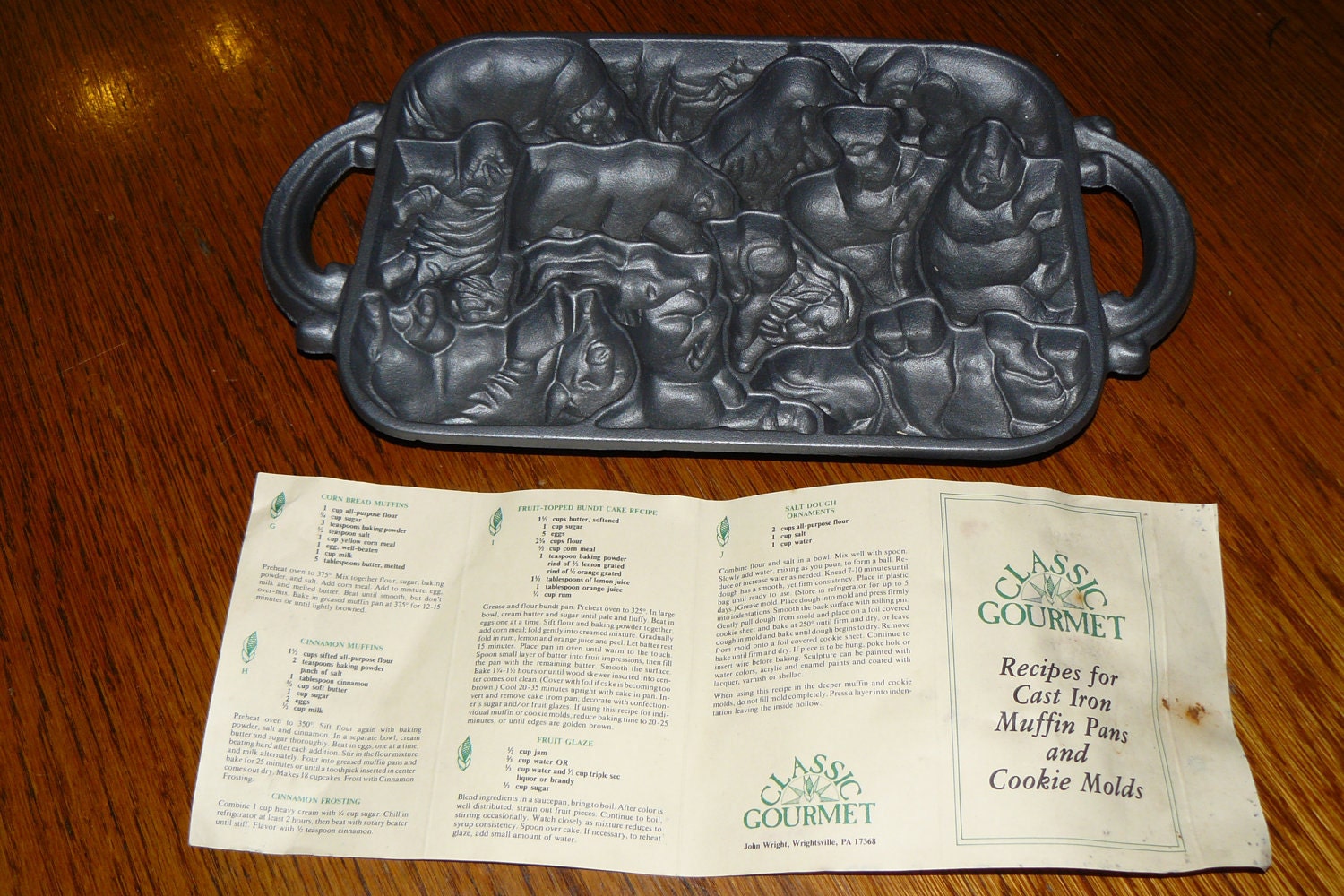 Vintage Cast Iron Animal Puzzle Mold John Wright 1984 Classic
