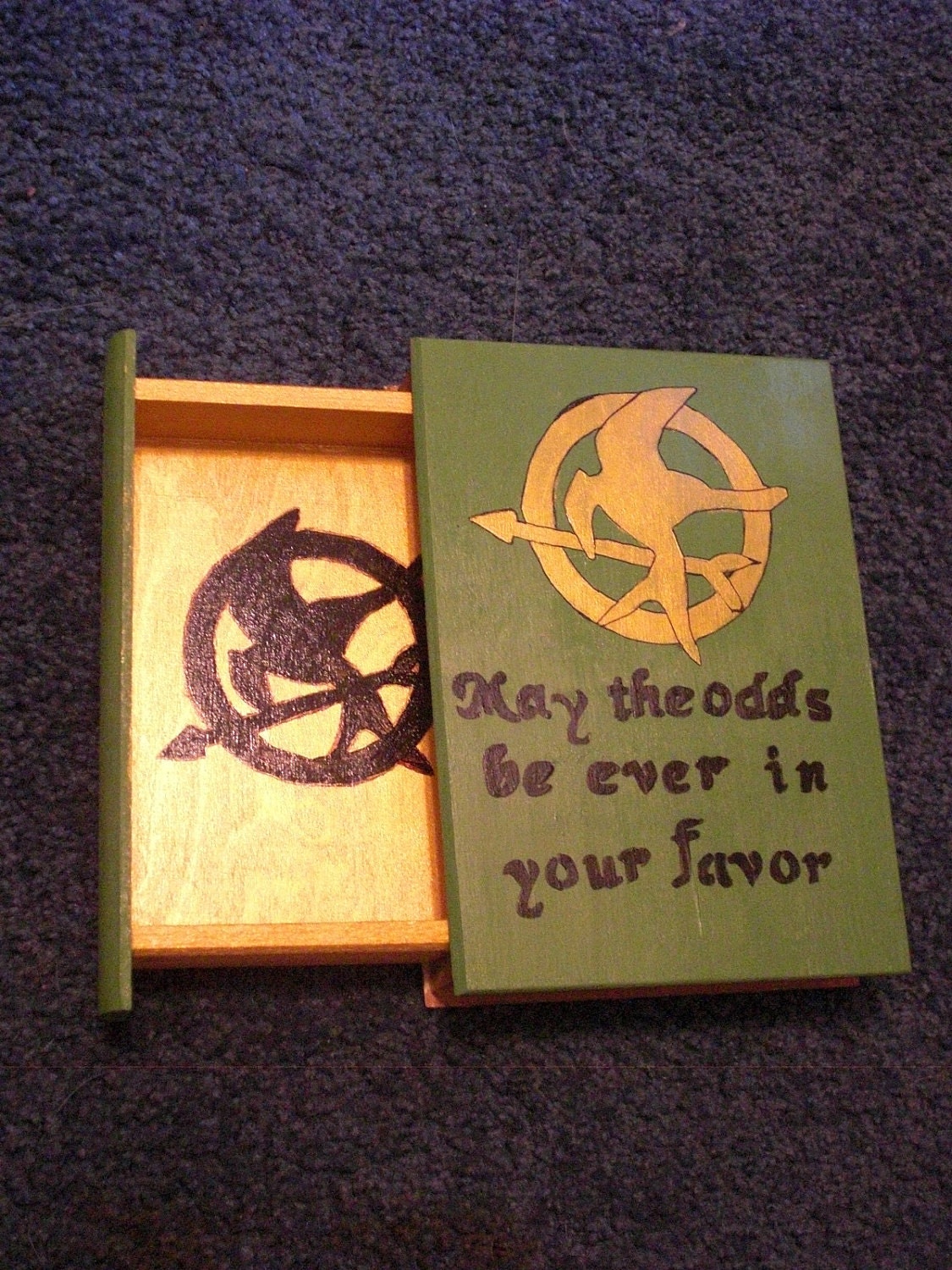 mockingjay the hunger games book