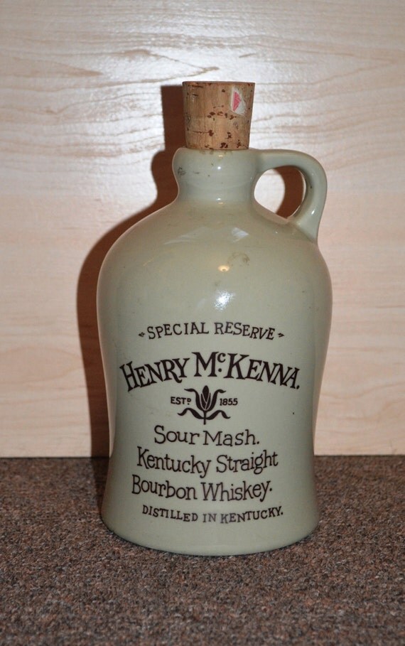 NEW LOW PRICE Vintage Henry McKenna Sour Mash Bourbon Whiskey