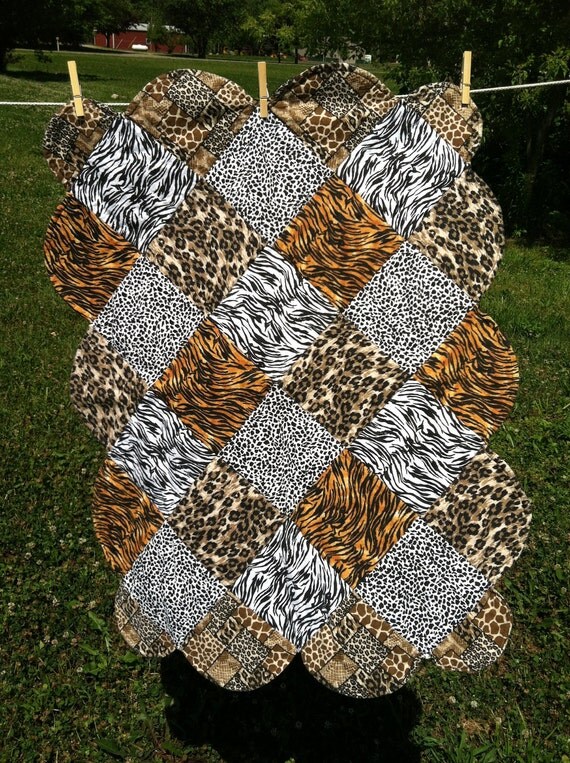 animal-print-baby-quilt