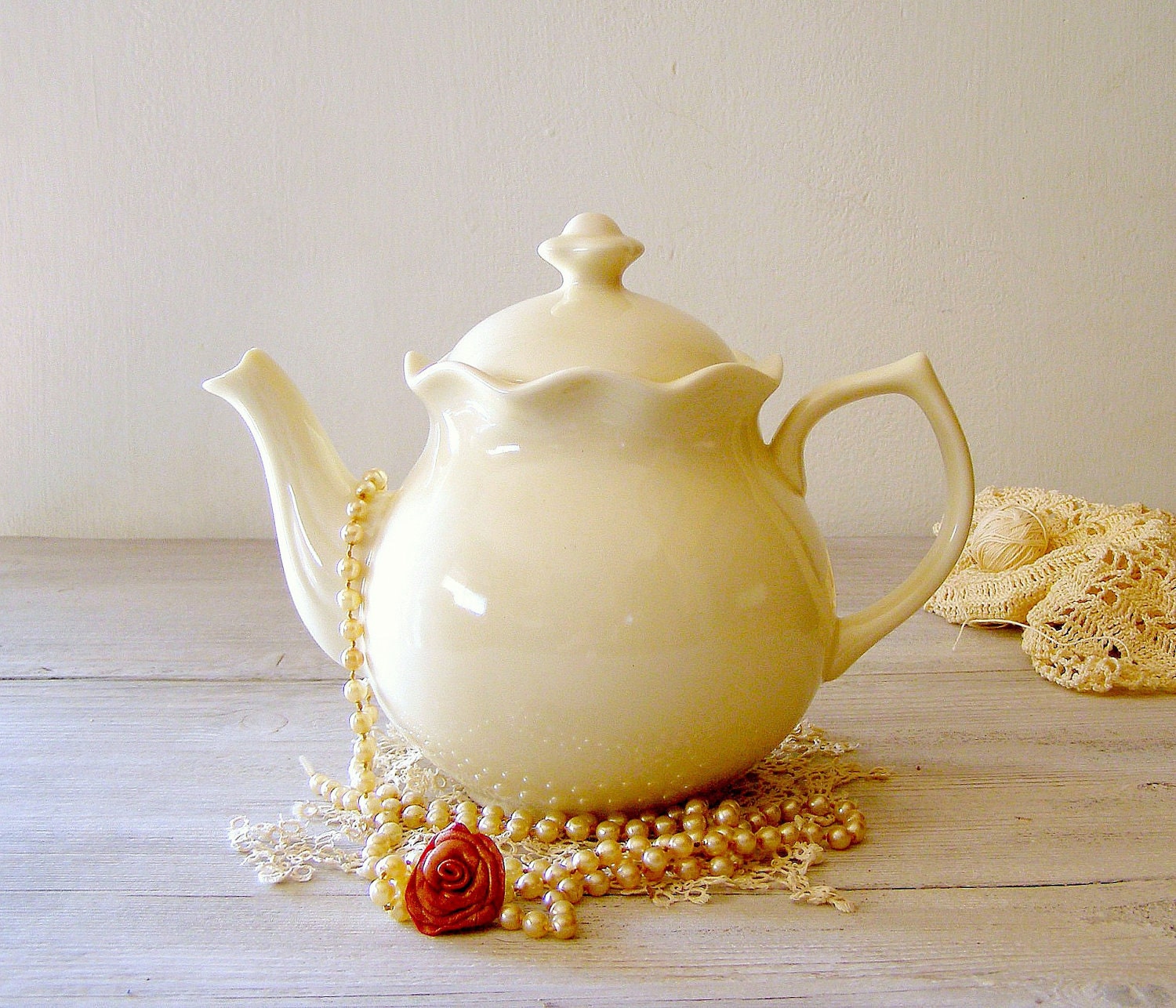 Shabby Chic Teapot Vintage ceramic cream Teapot