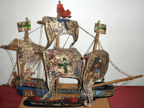 antique wood ship model santa maria