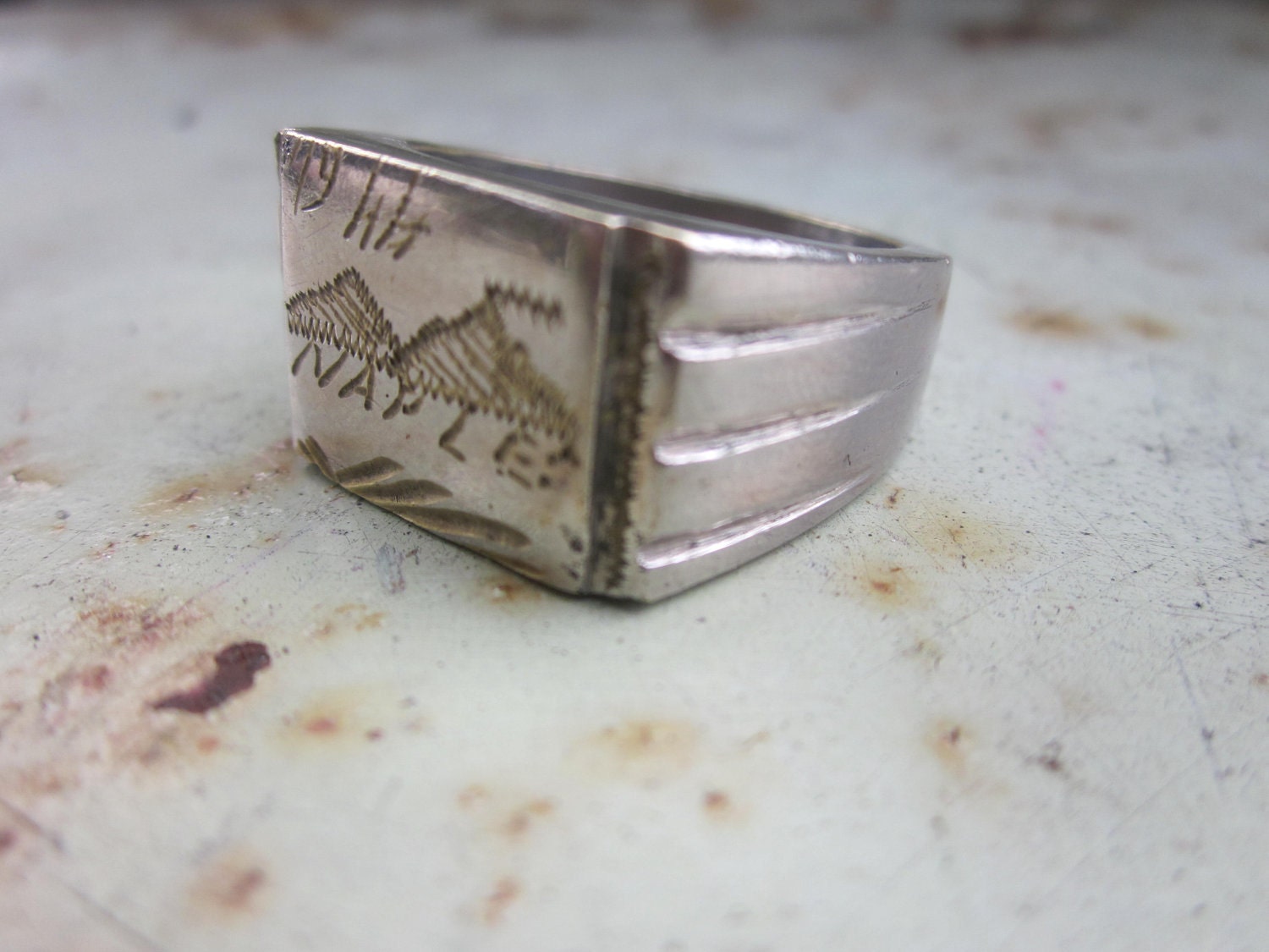 WWII Trench Art Men's Ring Naples 1944