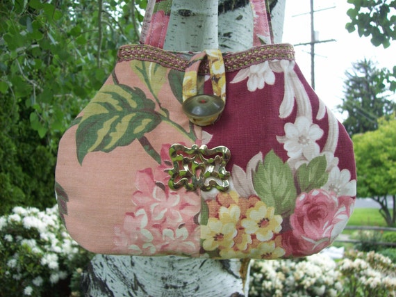 Floral Tea Party Purse Handbag Burgundy Pink by Fairybelles