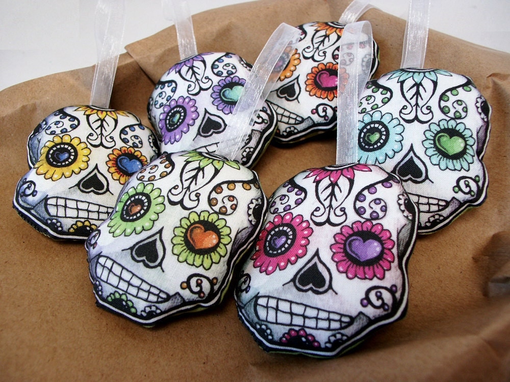 Sugar Skulls Christmas Tree Ornament Set Day of the Dead Dia De Los Muertos