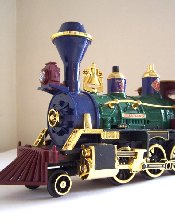 Vintage Greatland Express Holiday Model Train Set G Scale Battery 