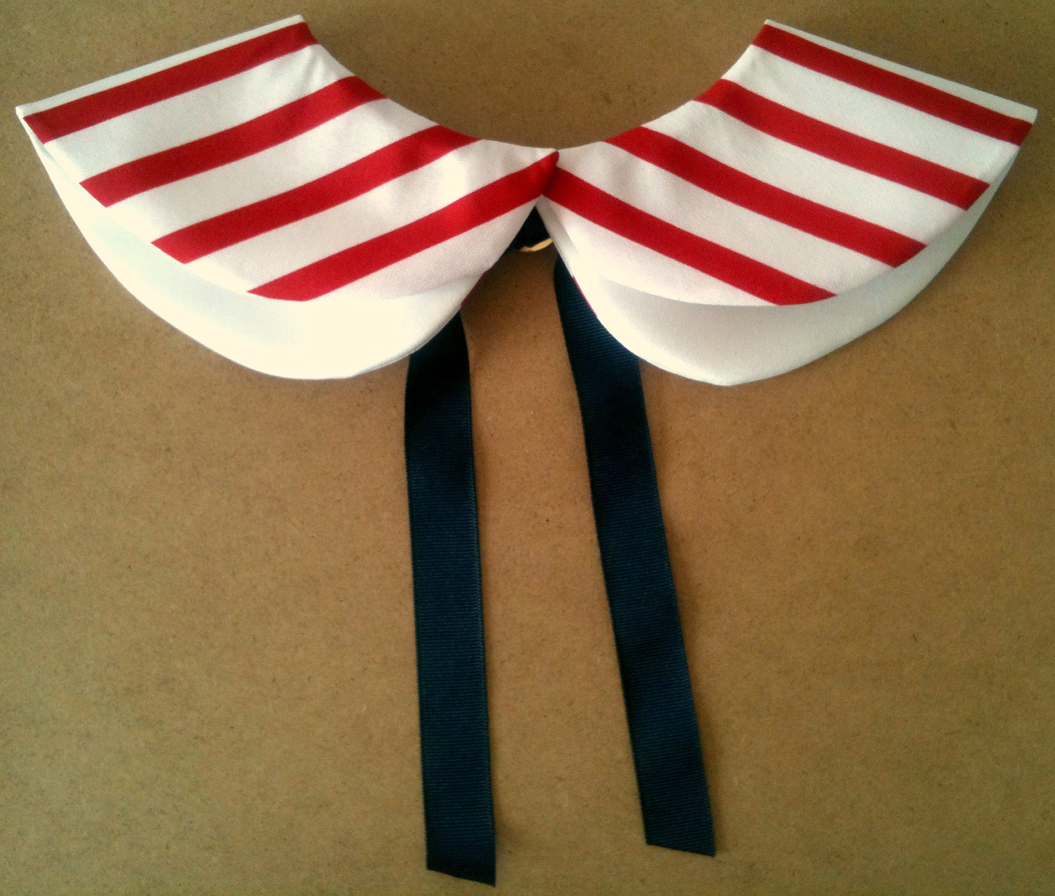 sailor-style-detachable-handmade-collar-red-and-white-stripe