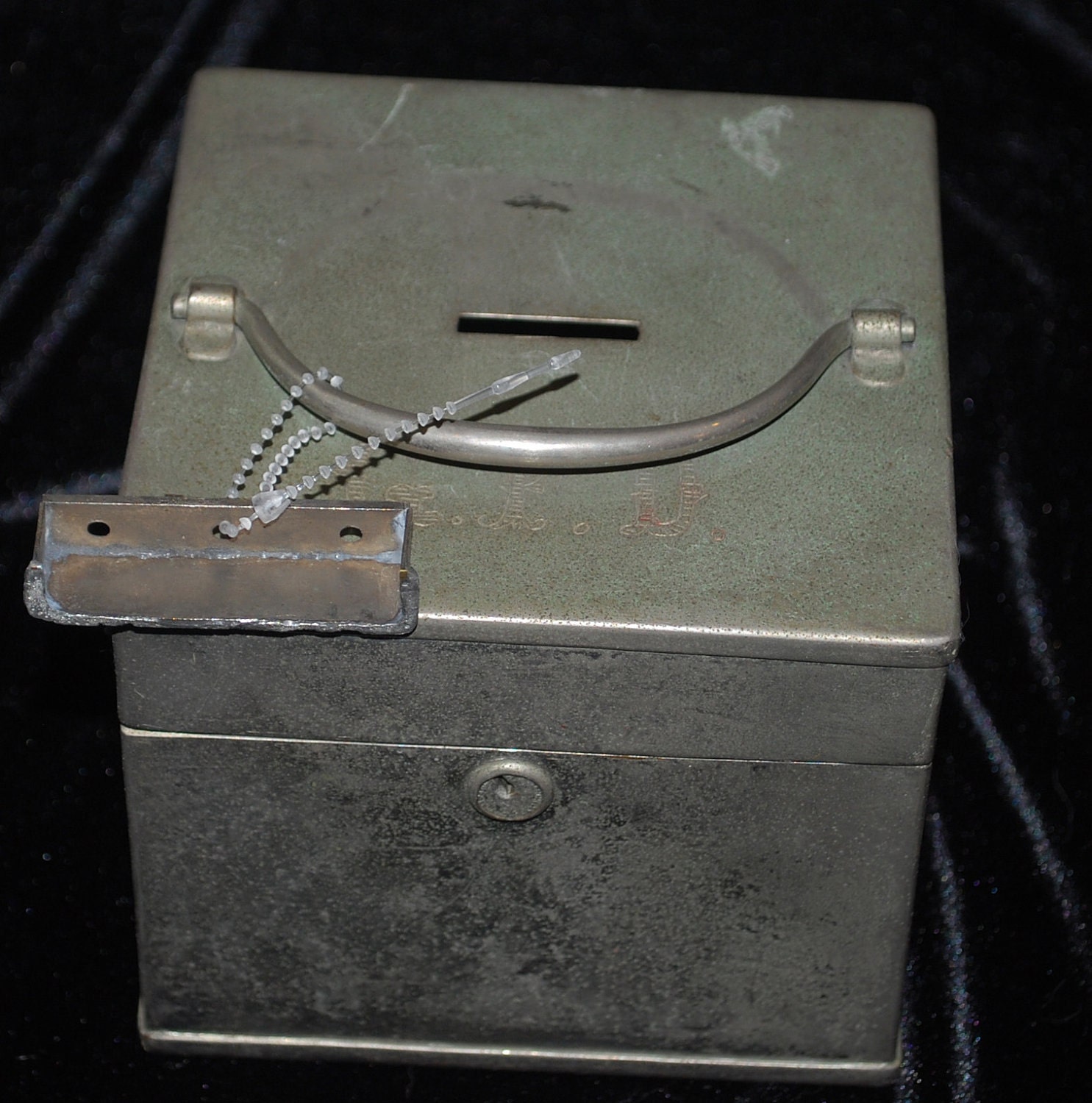 Antique Strong Box Safe Bank Lock Box Western Jewelry Casket