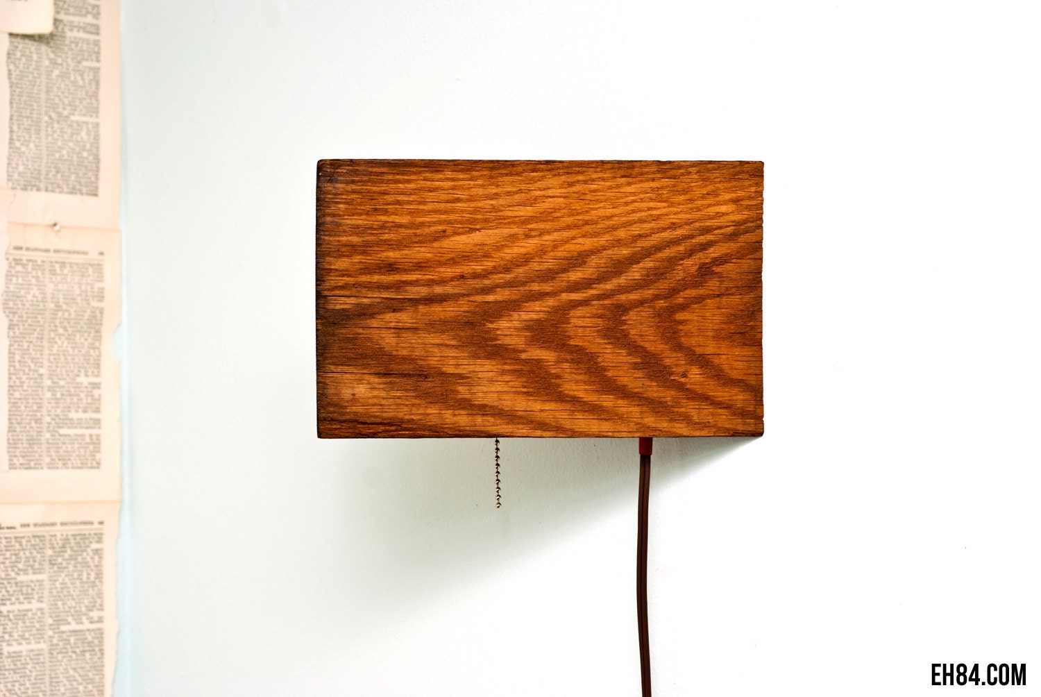 Reclaimed Wood Corner Wall Lamp