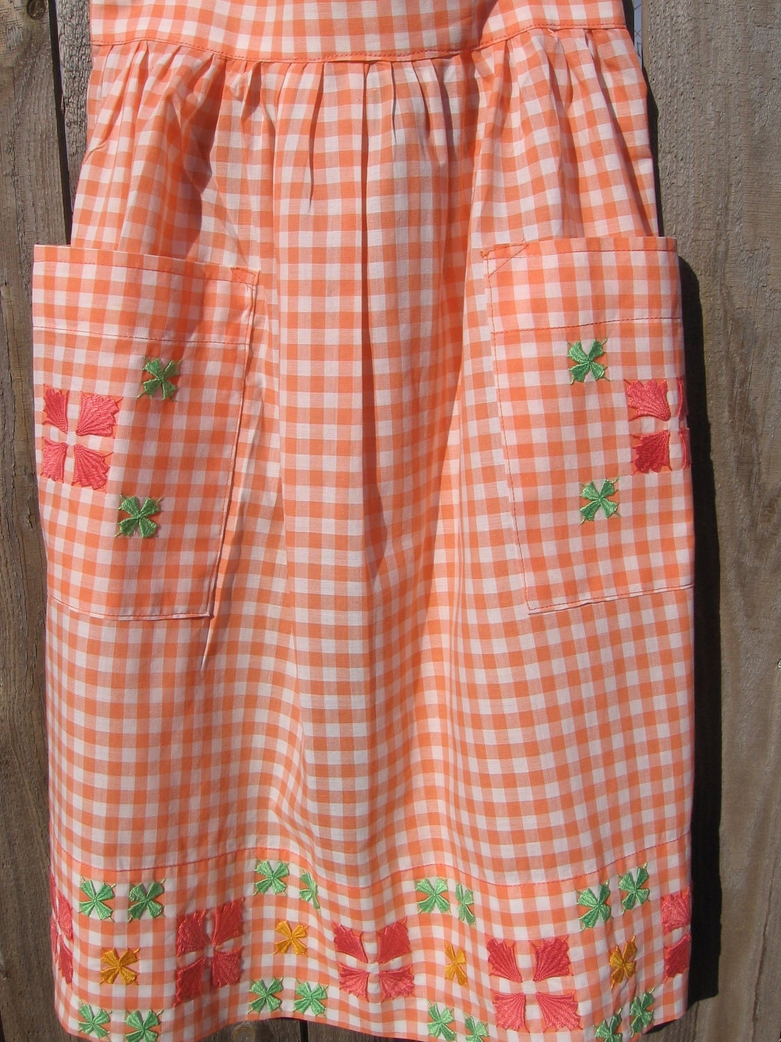 Vintage Gingham Aprons 112