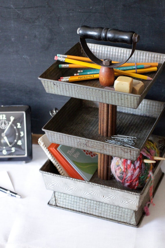 Metal 3Tier Desk Organizer Caddy from Vintage Textured Pie