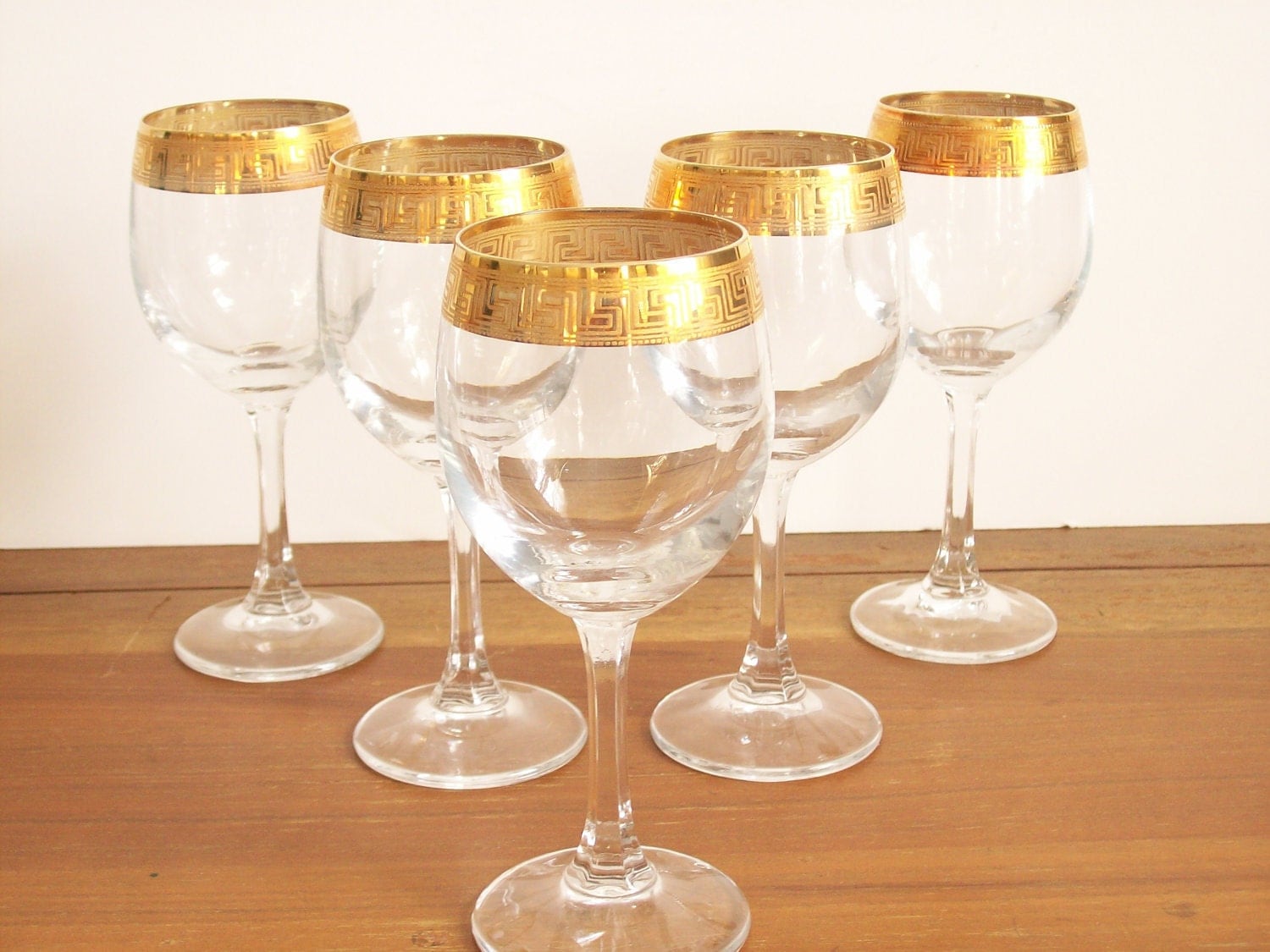 Vintage Gold Rimmed Champagne Glasses 4