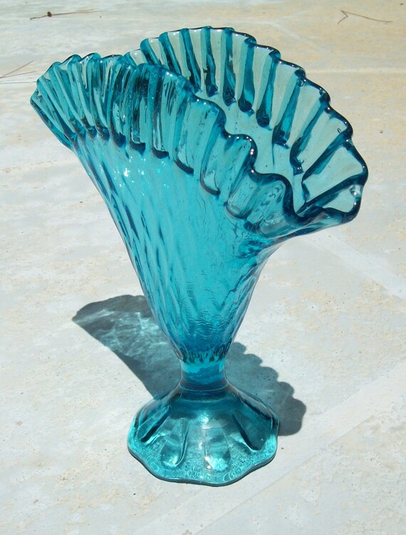 Fan Shaped Vase with Ruffled Edge Aqua Blue 8