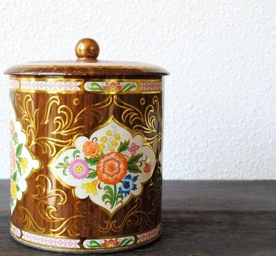 Vintage English Biscuit Tin Cottage Chic Flowers on Wood