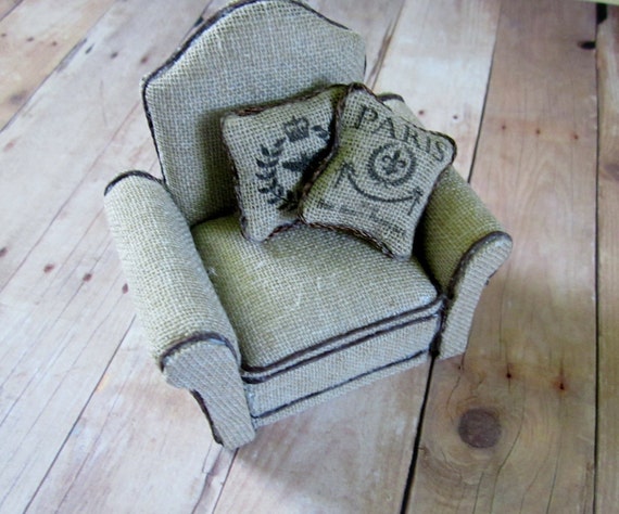 mini dollhouse chairs