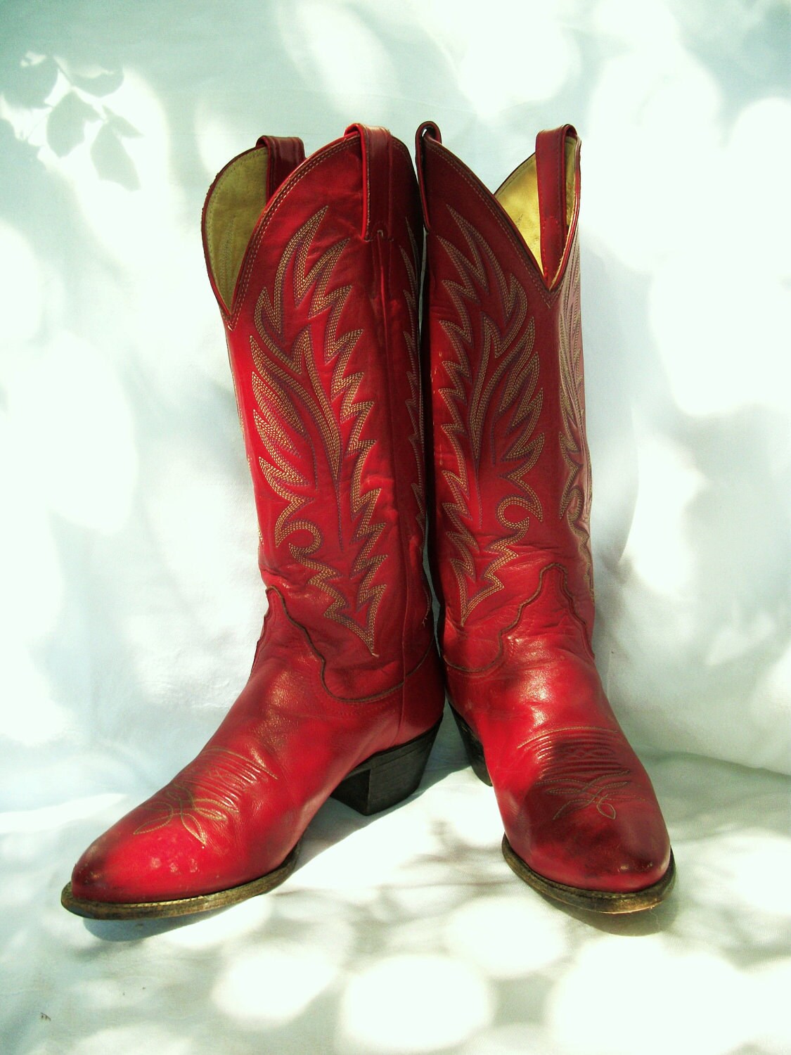 red cowgirl boots
