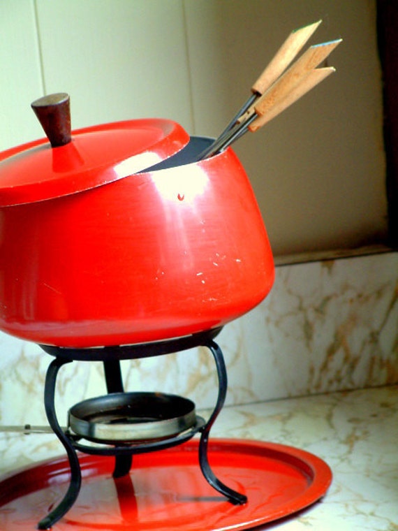 1970s Retro Red Fondue Set 