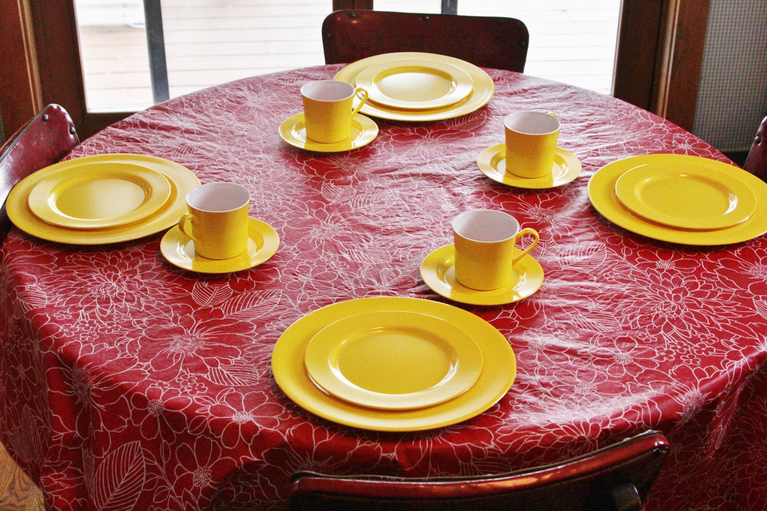 Vintage Oneida Melamine Yellow Dinnerware by foundundertheeaves