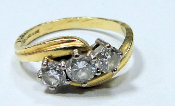 vintage antique 18 ct solid gold diamond ring by TRIBALEXPORT