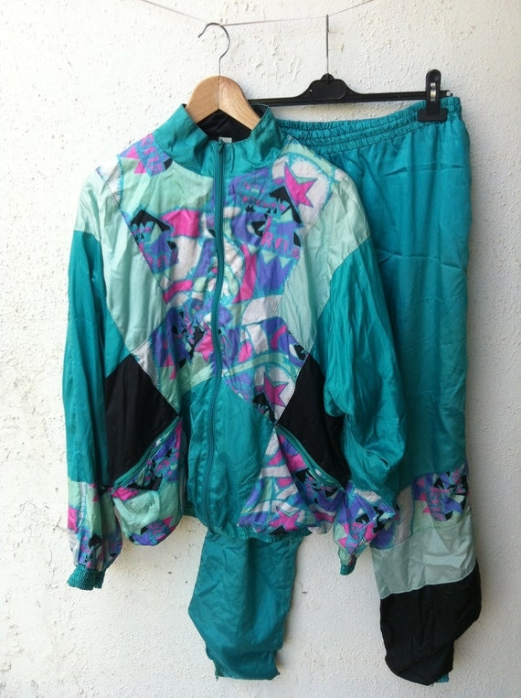 15 DOLLAR SALE Vintage 80's Track Suit Windbreaker jacket