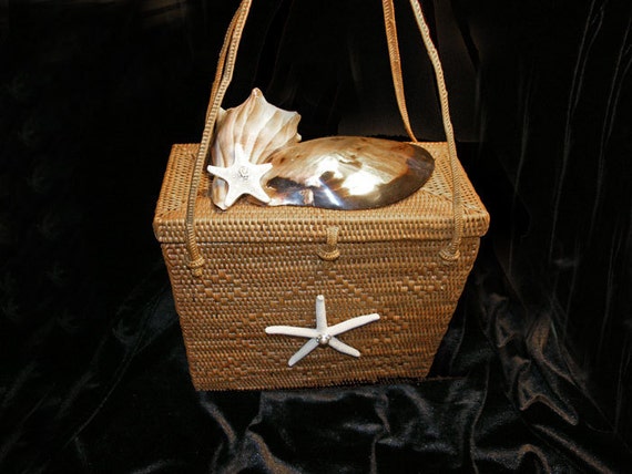 Straw Box Purse With Seashells Grand Bahamas Shell Handbag