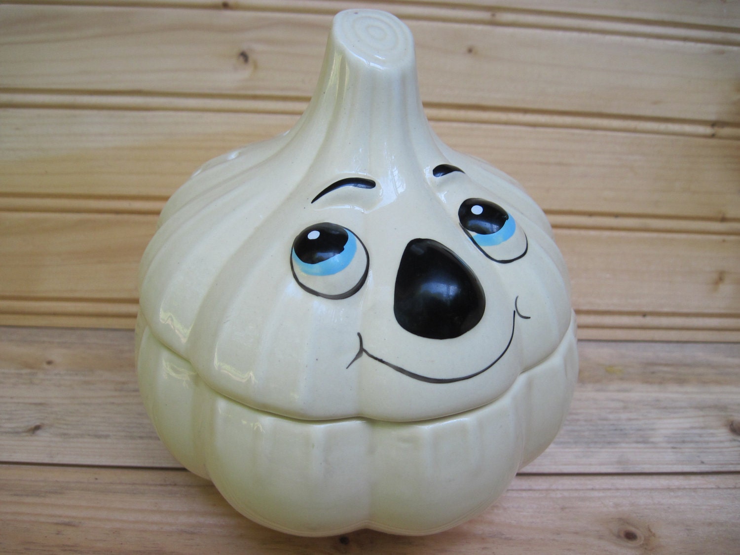 vintage garlic keeper anthropomorphic garlic keeper