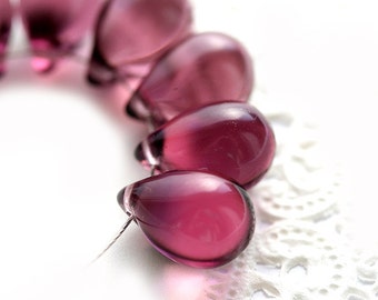 Medium Purple czech glass beads, 10x14 teardrops, large Briolettes, purple drops - 10x14mm - 6Pc - 0184