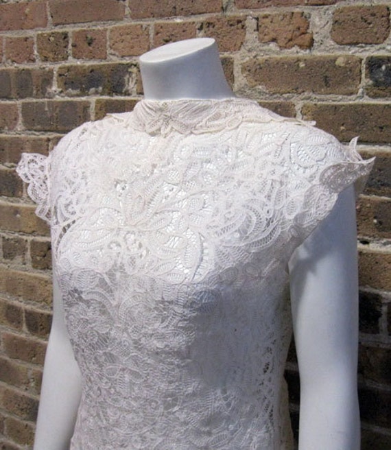 Vintage 1950's 50's Feminine White Lace Blouse Top by magicalbee