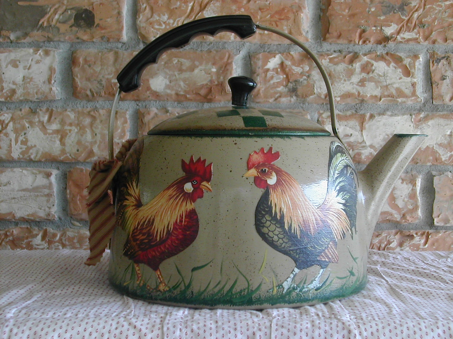 Vintage Tea Kettle with Roosters