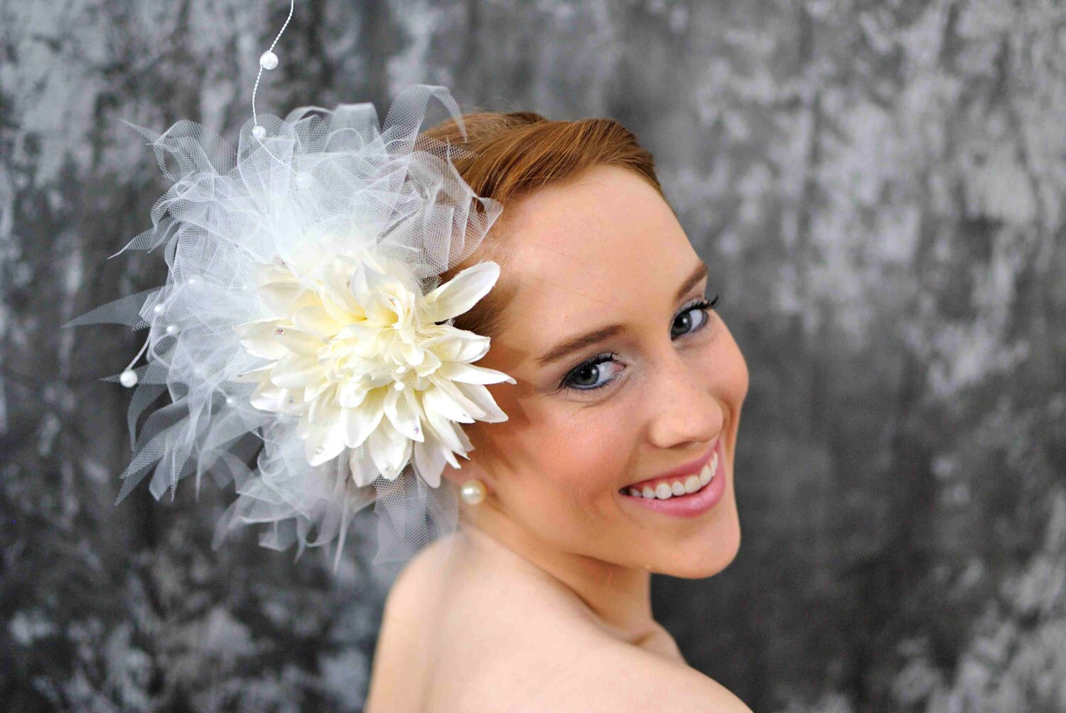 Flower and Pearl Fascinator