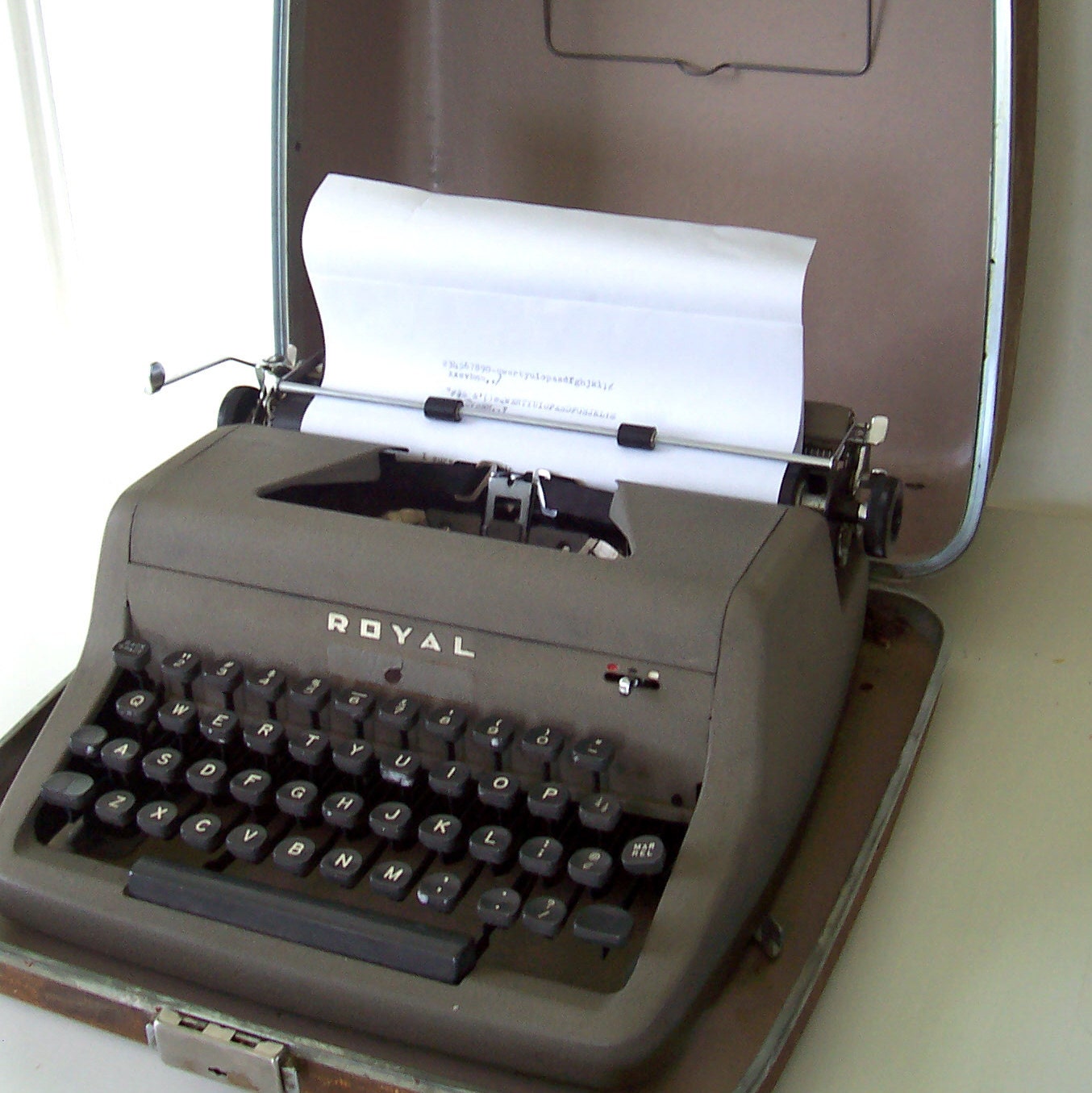 Royal Typewriter Senior Companion 1950s