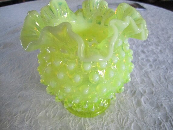 Fenton Yellow Opalescent Hobnail Vase By Larrysloot On Etsy 2601