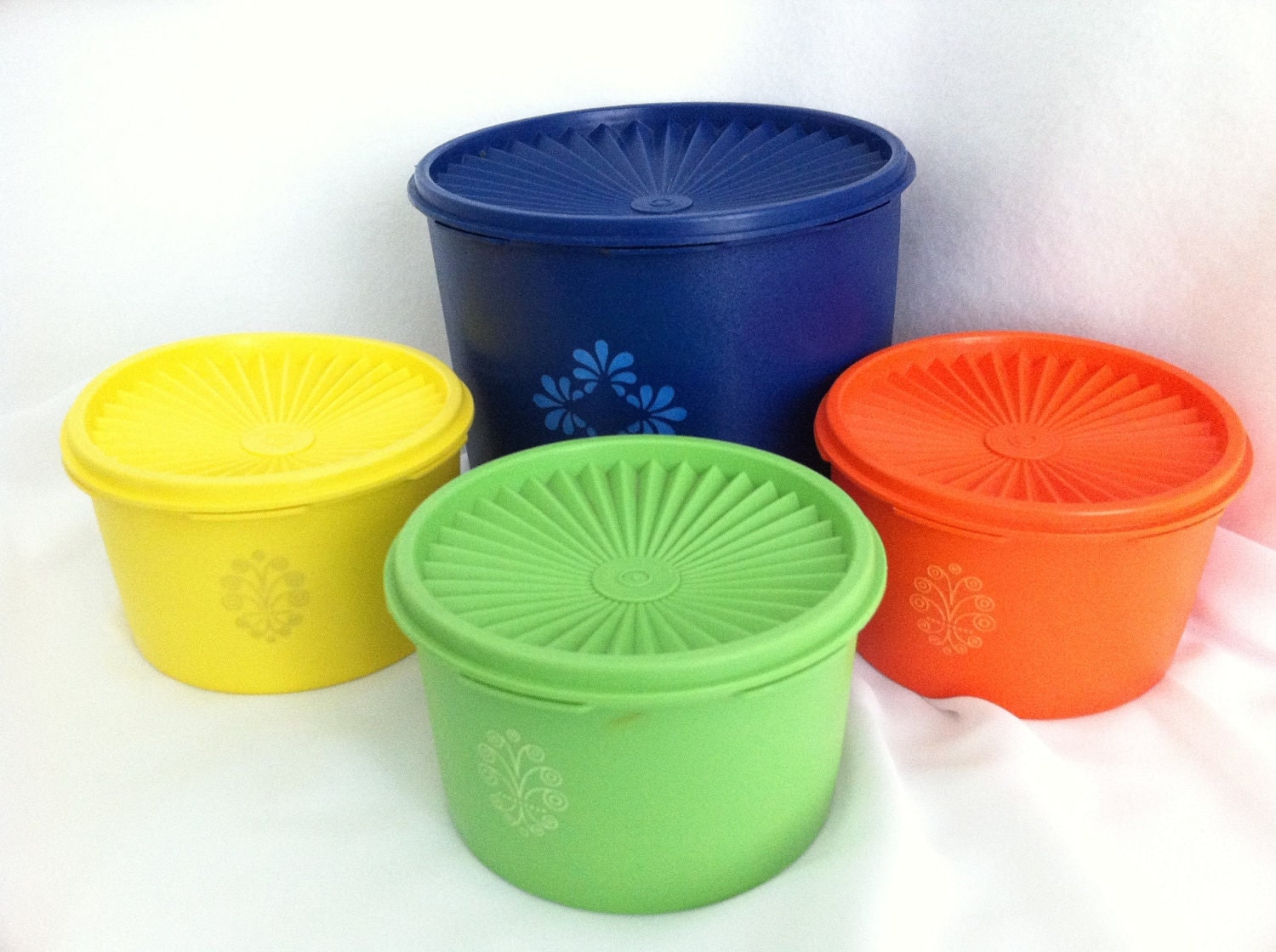 kitchen decoration for orange Tupperware Canisters Blue Vintage Green Yellow Orange