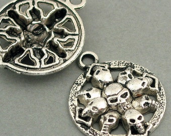 Skull Pendant Charms Antique Silver tone 2pcs base metal Charms 27X33mm CM0224S