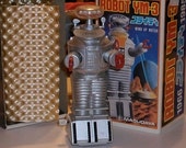 Robot LOST IN SPACE Vintage Collectible