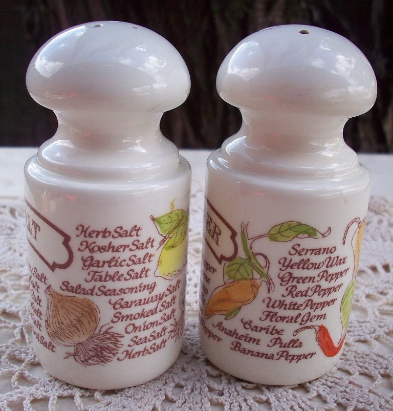 Vintage Avon Salt and Pepper Shakers 1981