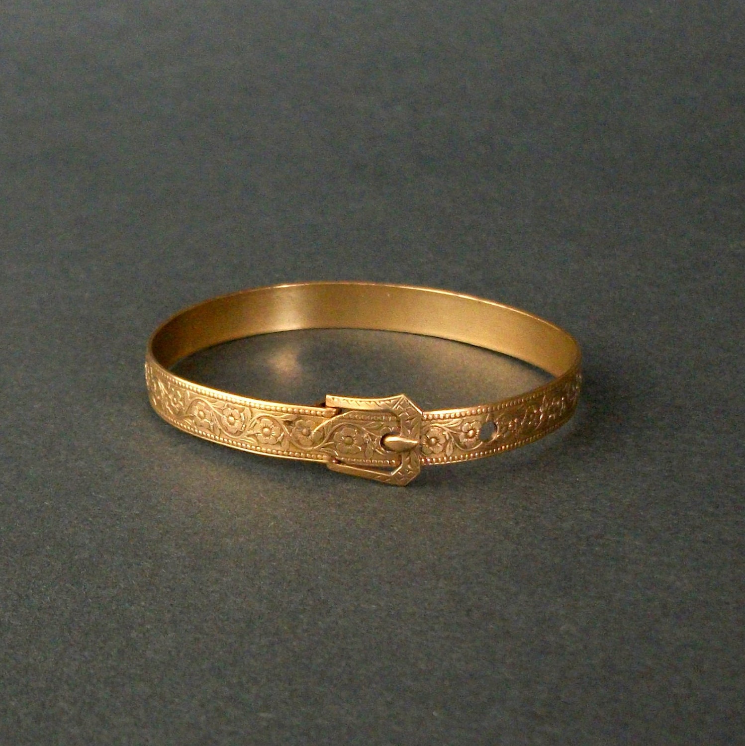 Antique Victorian Buckle Bracelet Petite Wrist . Floral