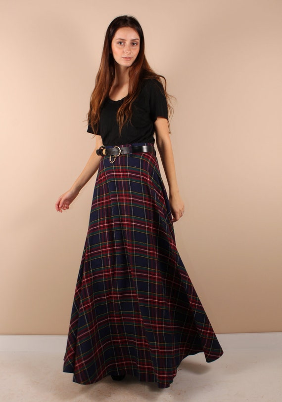 Vintage 70s // plaid maxi skirt // super long and flowy