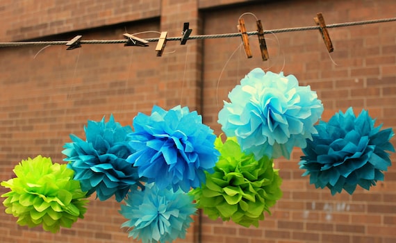 10 Tissue Pom Poms. Wedding Decor / Baby Shower Decor - God Of The Sea Collection - Il_570xn