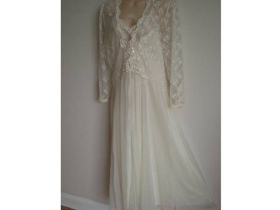 SALE Vintage Peignoir Nightgown Victoria's Secret ivory