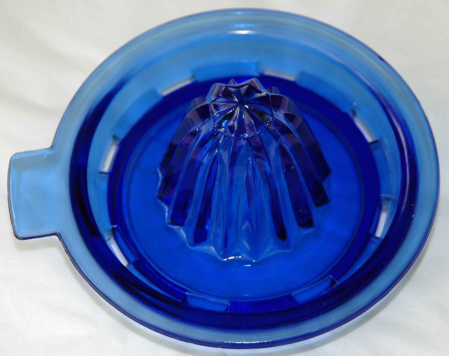 COBALT BLUE Glass JuicerREAMER