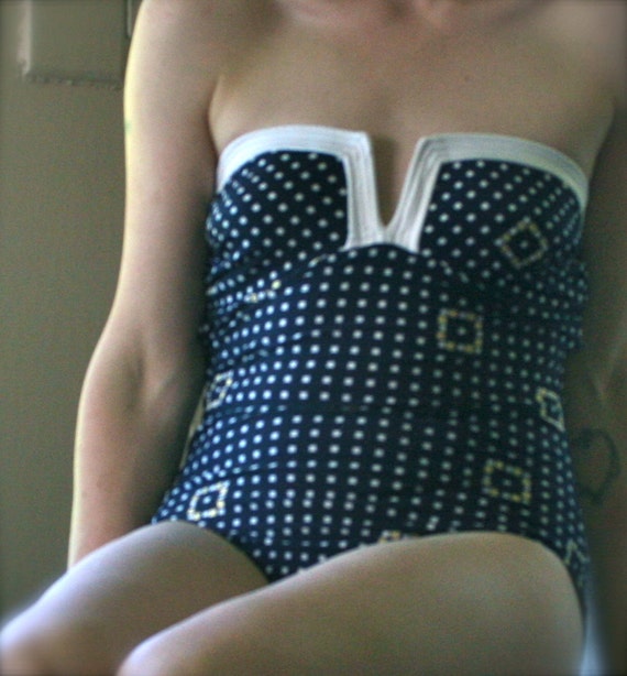 Vintage Strapless Women's One Piece Swimsuit Size 12