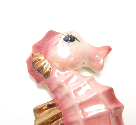 Vintage Bathroom Seahorses Pink Bradley Ceramic Set of 2